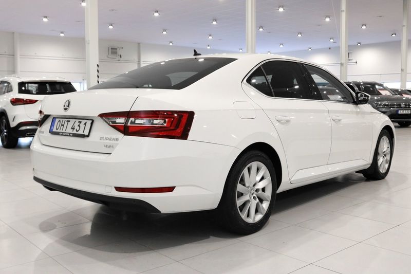 Skoda Superb bild 3