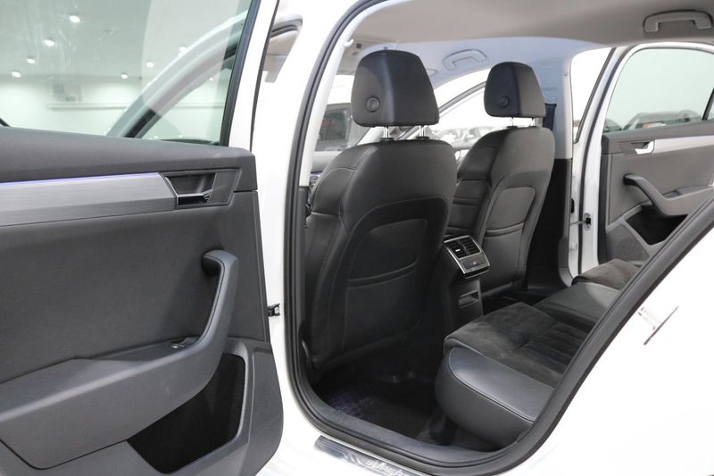 Skoda Superb bild 16