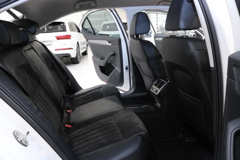 Skoda Superb bild 17