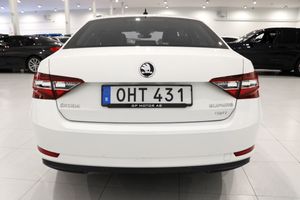 Skoda Superb bild 4