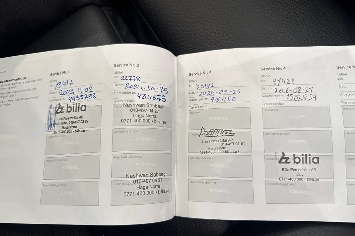 Vehicle image 20