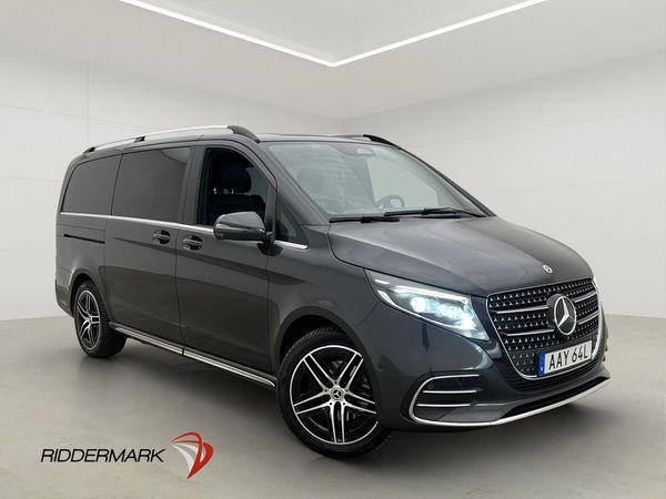 Mercedes V300 4MATIC AMG Wide Värm Burm El-Dörr Moms - 2025
