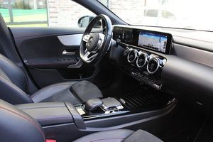 Mercedes CLA200 bild 28