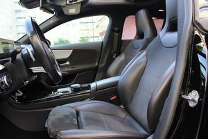 Mercedes CLA200 bild 20