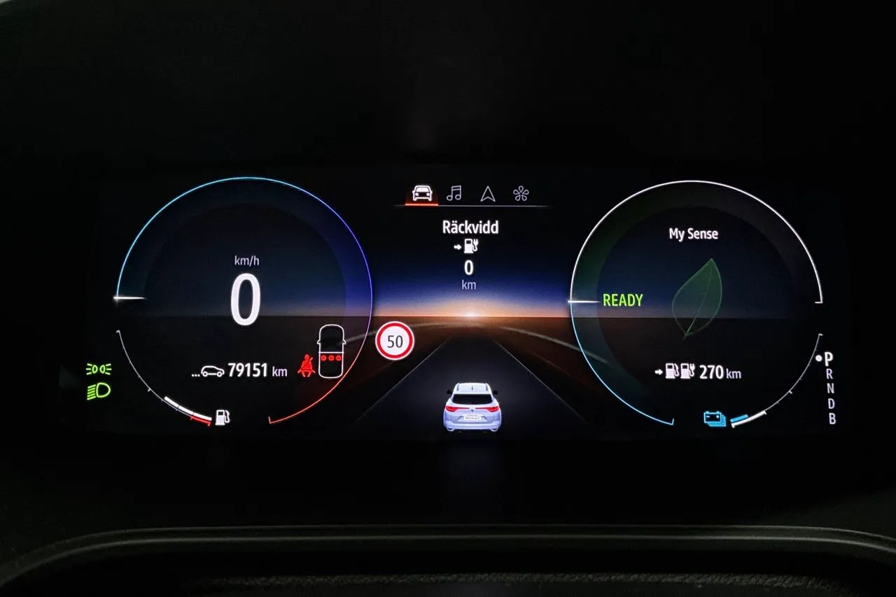 Vehicle image 16