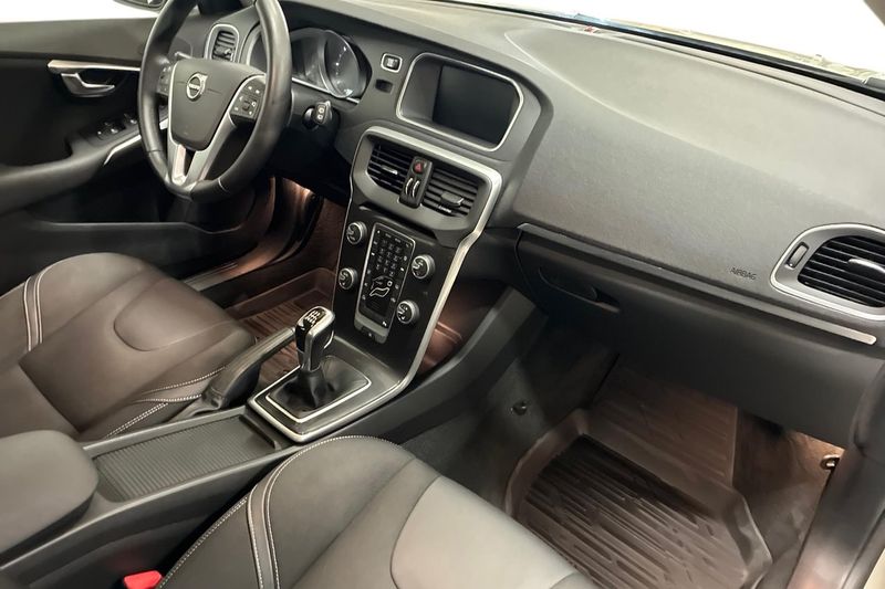 Volvo V40 bild 15