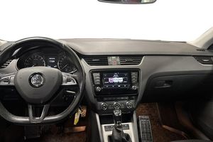 Skoda Octavia bild 7
