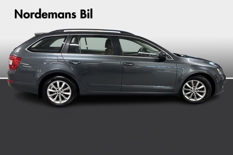Skoda Octavia bild 4