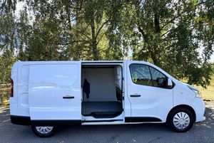 Nissan NV300 bild 2