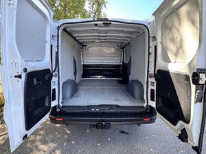 Nissan NV300 bild 7
