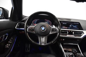 BMW 320 bild 2