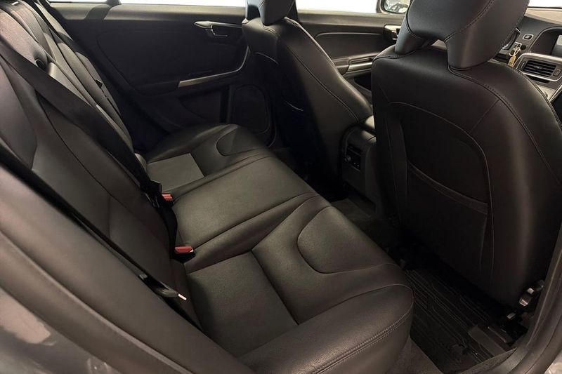 Volvo V60 bild 9