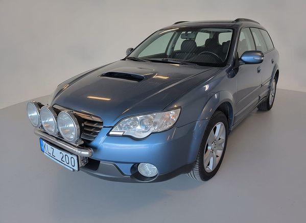 Subaru Outback 2.0D 4WD - Fint skick - - 2009