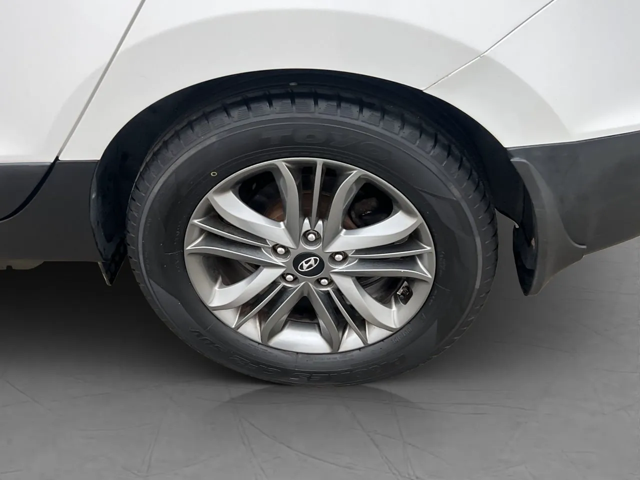 Vehicle image 30