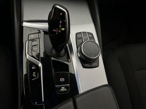 BMW 530 bild 26