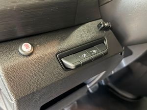 Renault Trafic bild 18