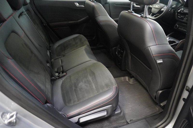Ford Kuga bild 7