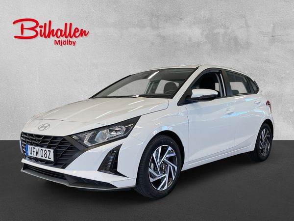 Hyundai i20 1.2 84 HK Essential Backkamera Navi - 2025