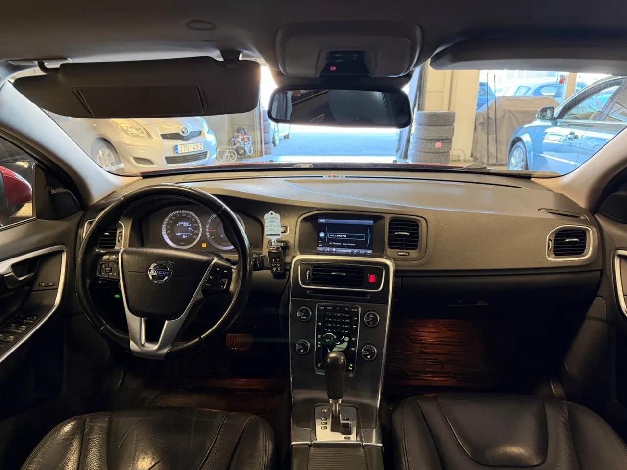 Vehicle image 22