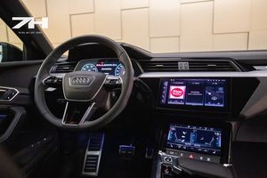 Audi Q8 e-tron bild 14