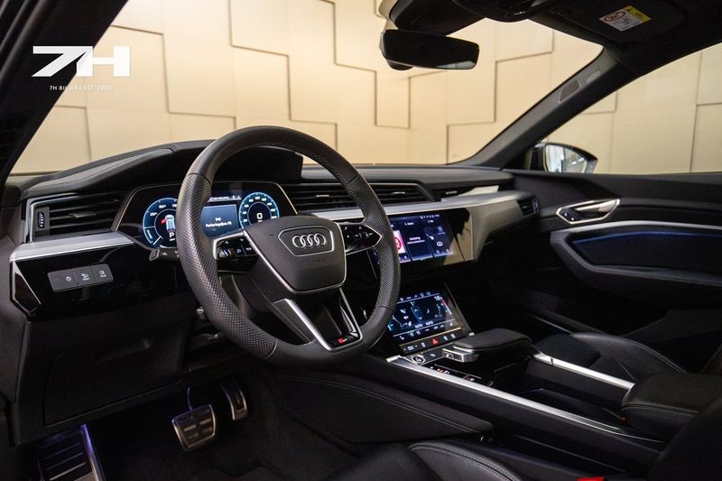 Audi Q8 e-tron bild 9