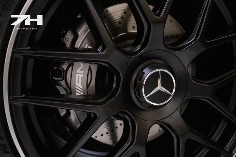 Mercedes C63 AMG bild 26