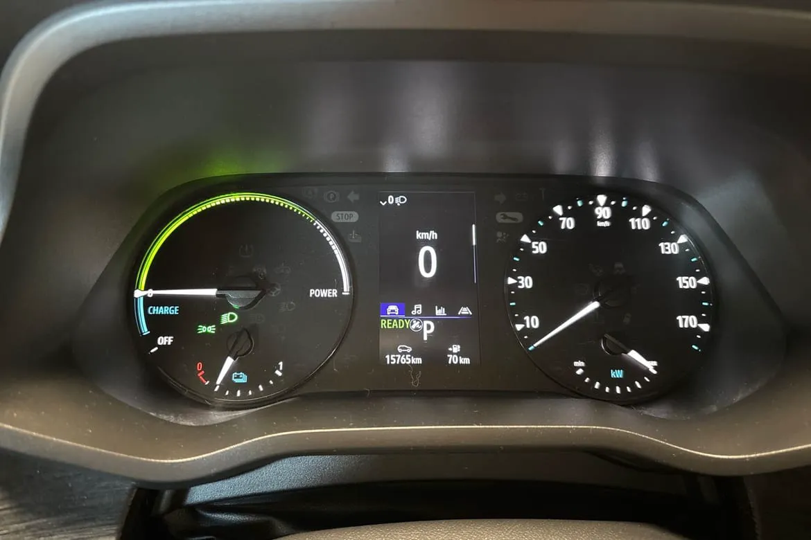 Vehicle image 11