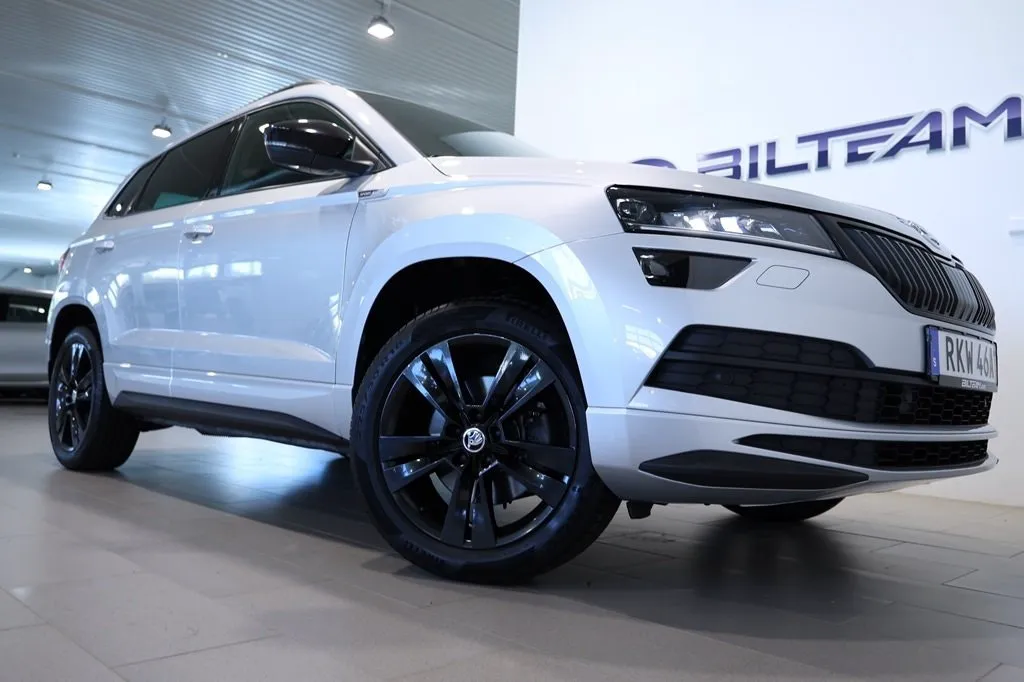 Vehicle image 18