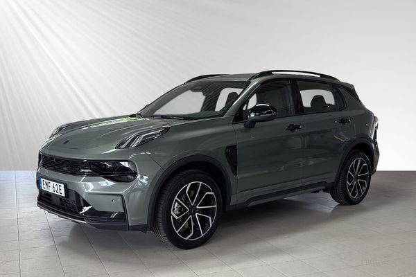 Lynk & Co 01 PHEV Core - 2025