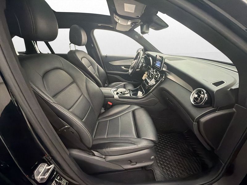 Mercedes GLC220 bild 30