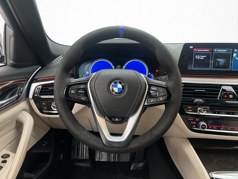 BMW 520 bild 14