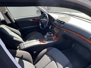Mercedes E220 bild 14