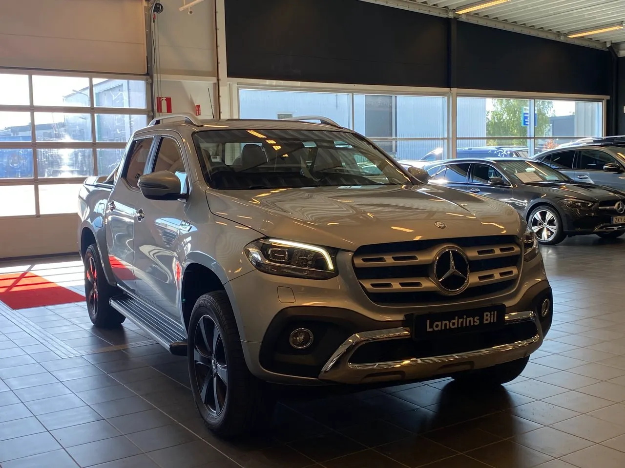 Vehicle image 2
