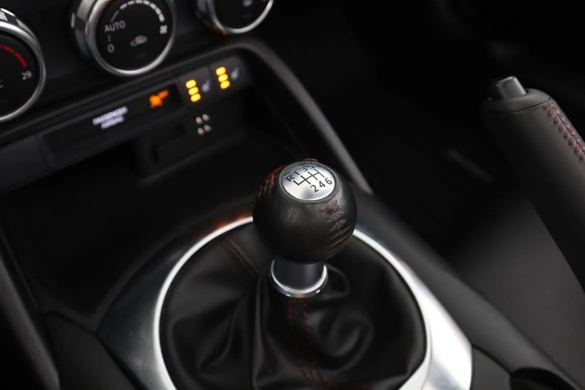 Vehicle image 23