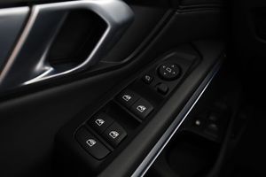 BMW 330 bild 37