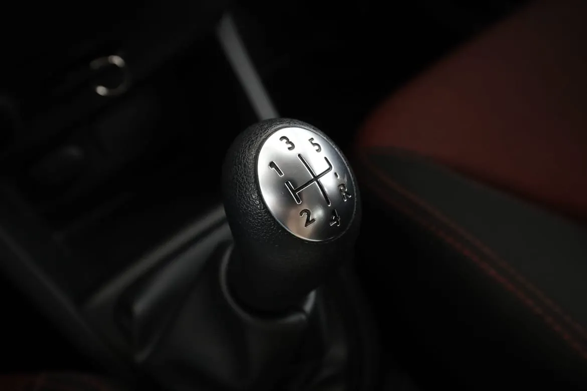 Vehicle image 24