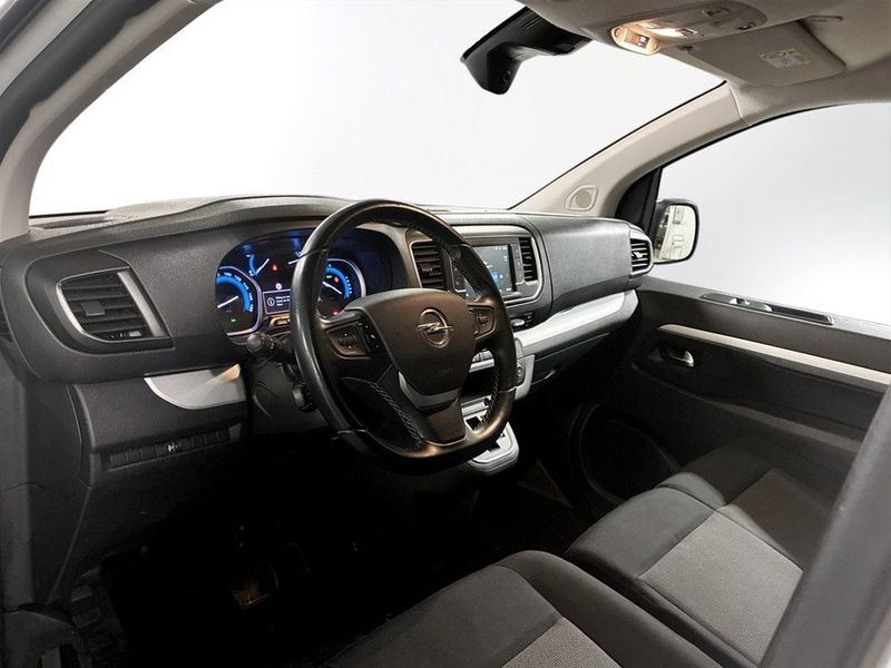 Opel Vivaro bild 8