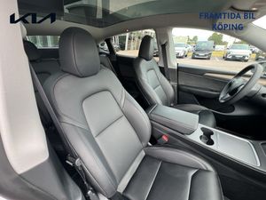 Tesla Model Y bild 16