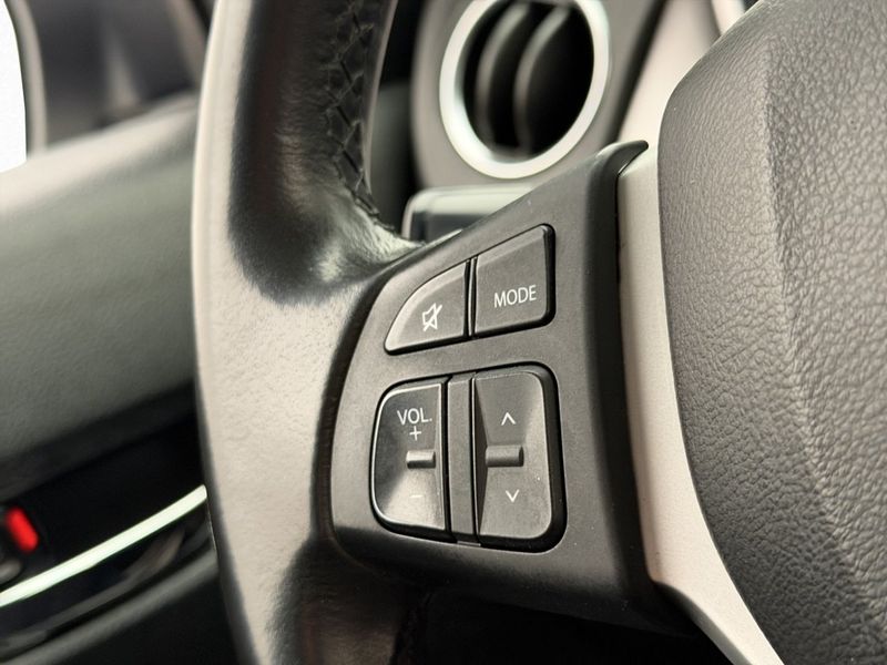 Suzuki Vitara bild 15