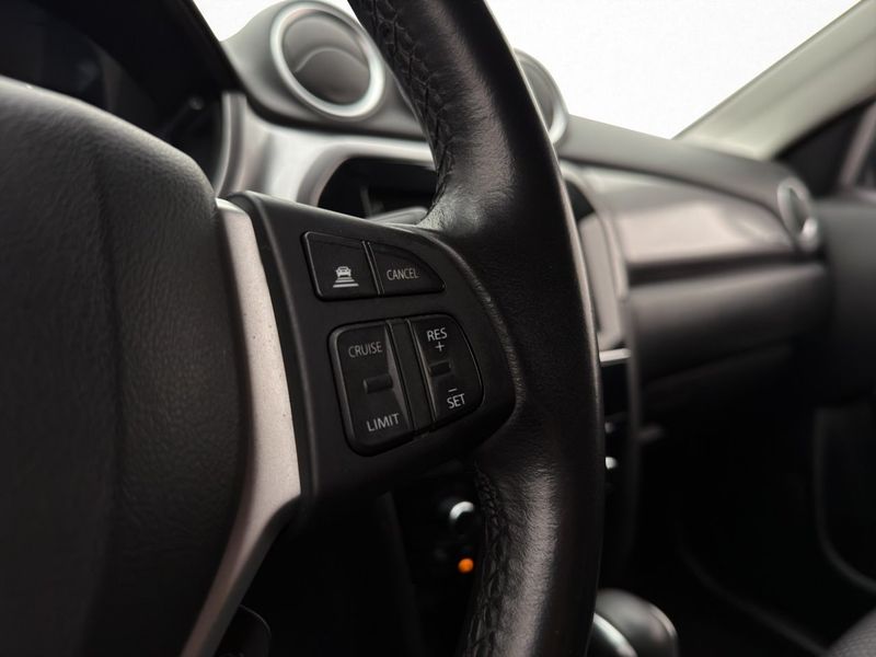 Suzuki Vitara bild 16