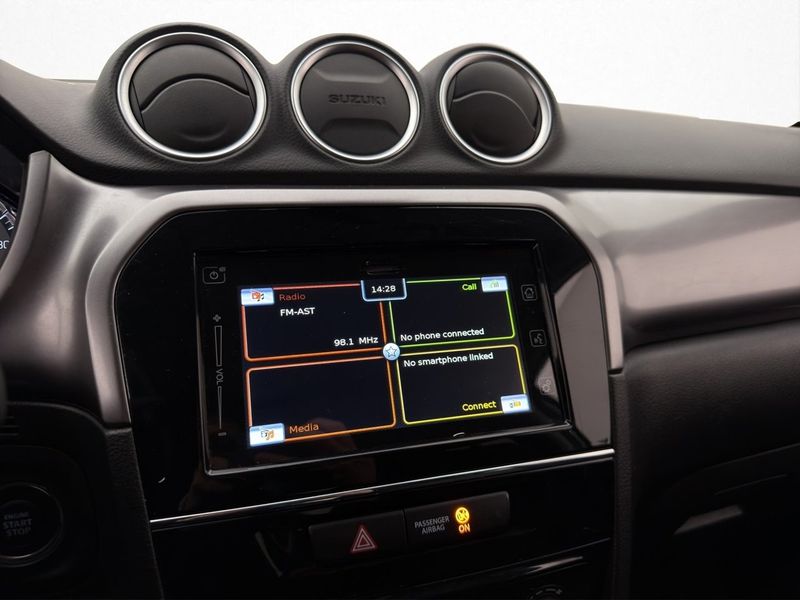 Suzuki Vitara bild 17