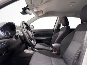 Suzuki Vitara bild 11
