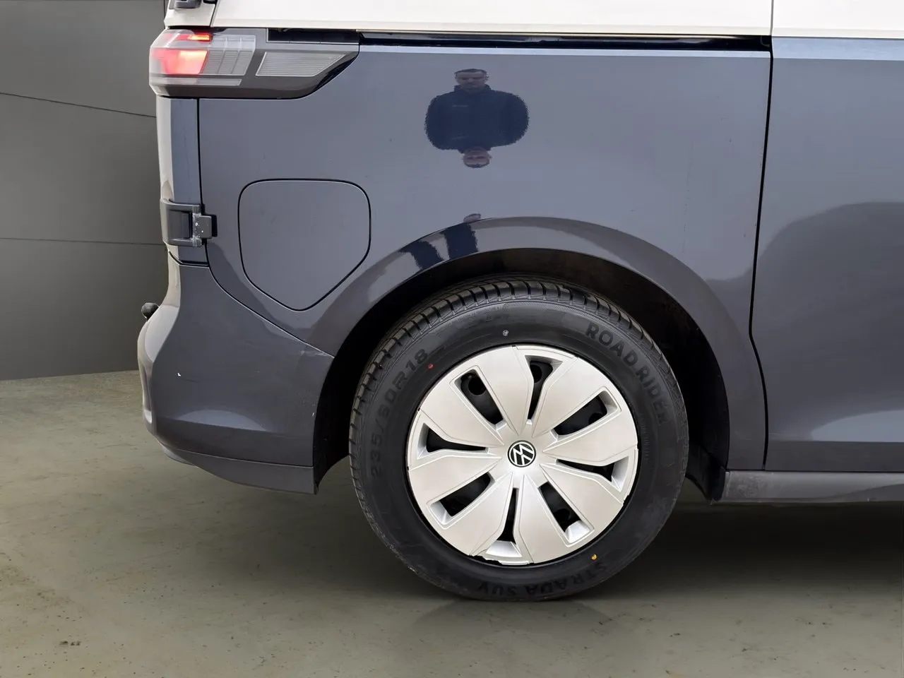 Vehicle image 31