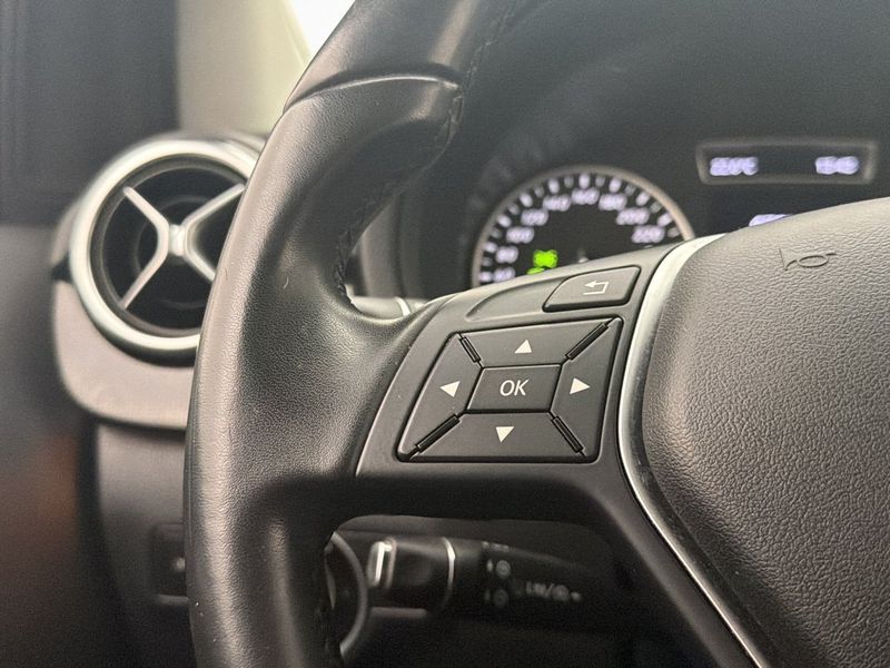 Mercedes B180 bild 25