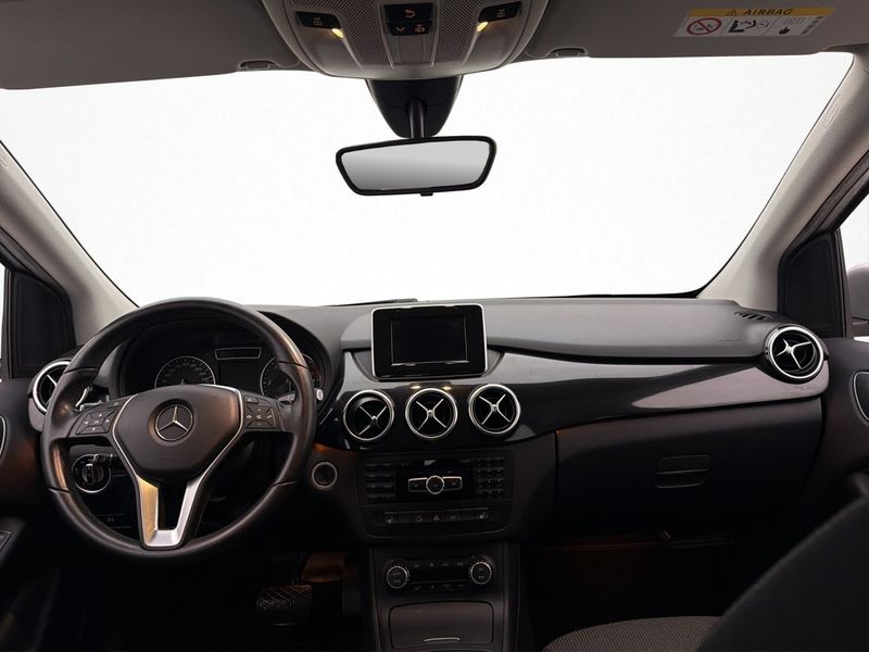 Mercedes B180 bild 14