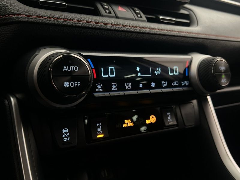 Toyota RAV4 bild 22