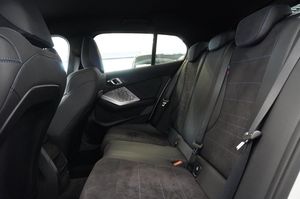 BMW 120 bild 14