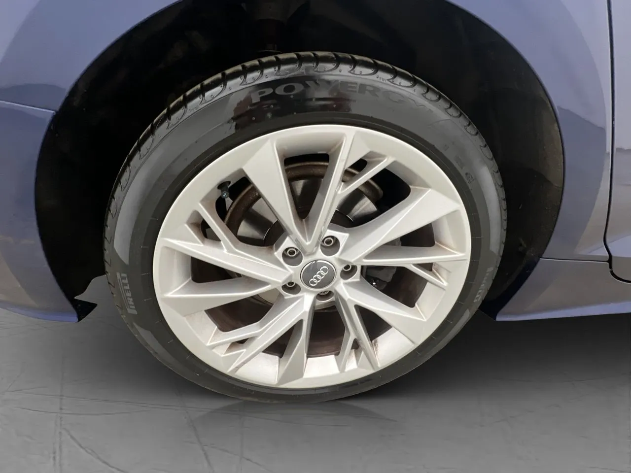 Vehicle image 36
