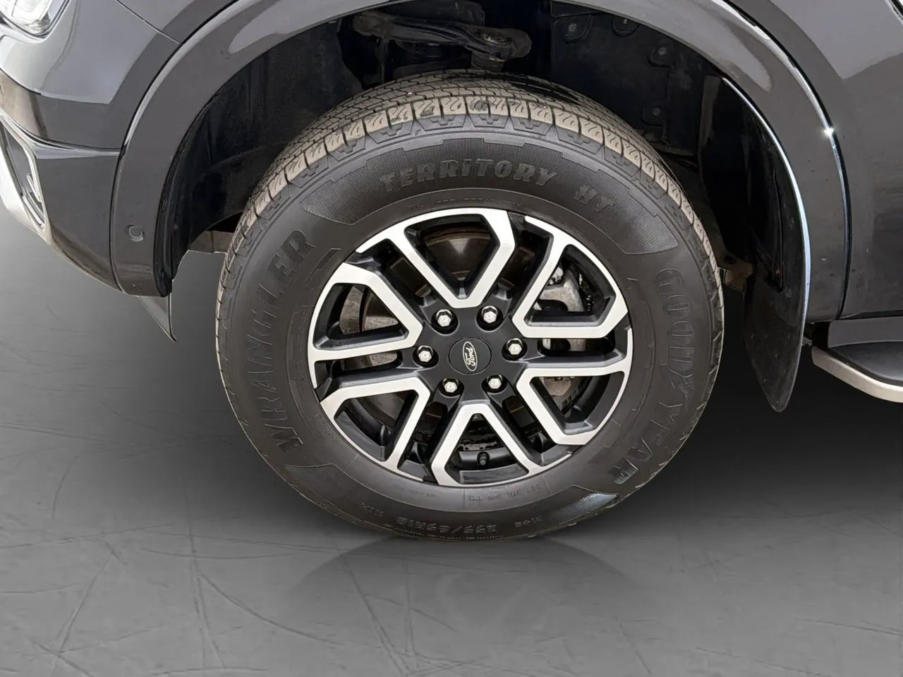 Vehicle image 31