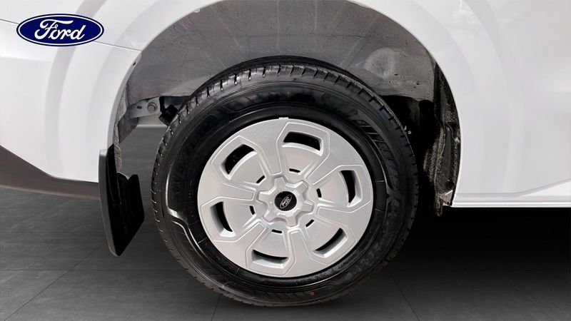 Ford Custom bild 9